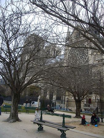 P2360715