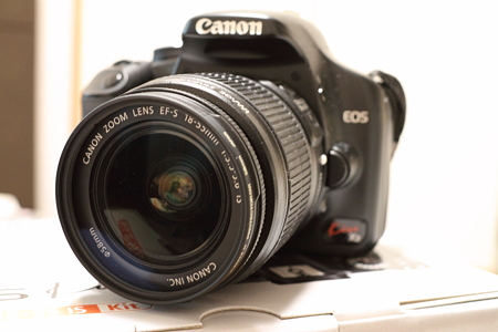 EOS Kiss X2