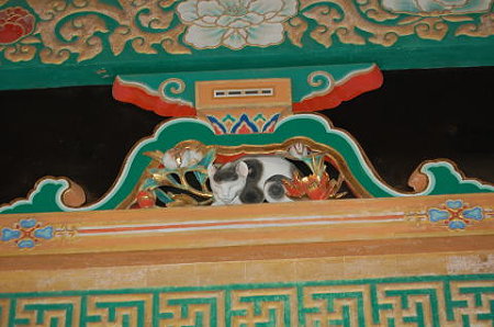 日光東照宮 左甚五郎眠り猫