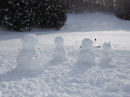 立派な雪だるま