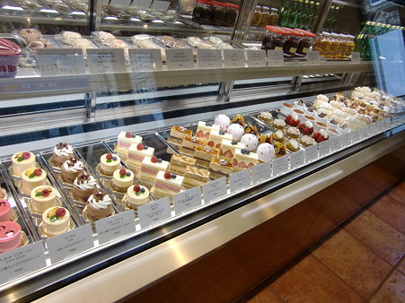 ショーケーキ