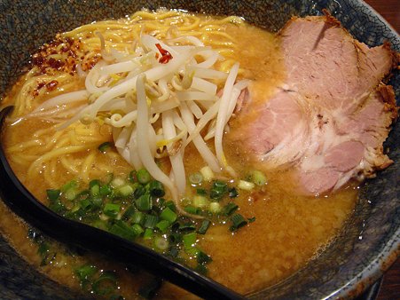 一粒庵　味噌ラーメン