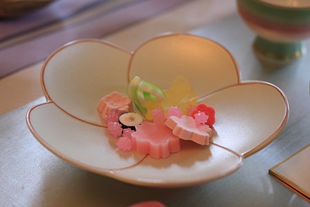 2012.03.03　山手西洋館　ブラフ18番館　雛菓子