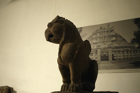 2010.02.05　デリー　国立近代美術館　仏像-71