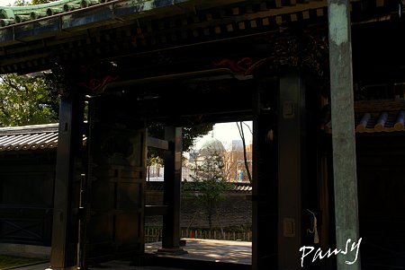 入徳門(ニュウトクモン)・・御茶ノ水・神田さんぽ~18