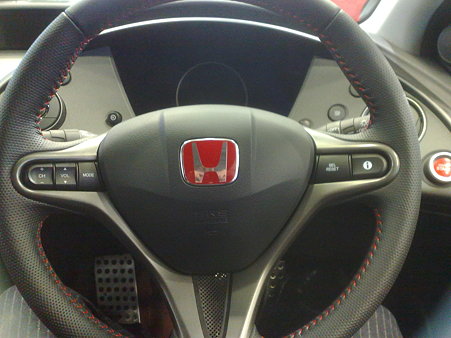 ＣＩＶＩＣ　typeＲ　ＥＵＲＯ（ステアリング）