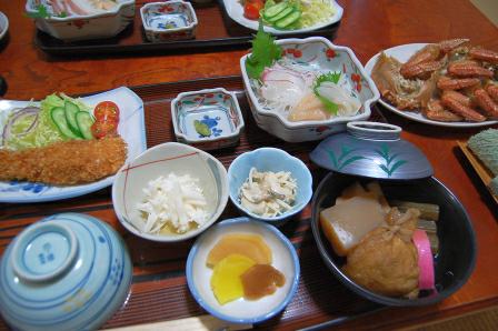 夕食全景