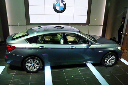ＢＭＷ５シリーズ・HB　　３